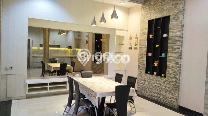Siap Huni Rumah Mewah 2 Kamar di Medan Baru Dekat ke Mana Saja Siap Huni Rumah Mewah 2 Kamar di Medan Baru Dekat ke Mana Saja