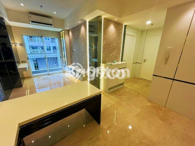 Apartemen Modern Dijual di Medan Barat, Medan Dilengkapi 2 KT dan 2 KM Apartemen Modern Dijual di Medan Barat, Medan Dilengkapi 2 KT dan 2 KM