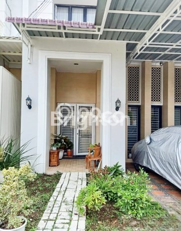 For Sale Rumah 4 Kamar Lokasi Ideal Nyaman dan Strategis di Medan Sunggal For Sale Rumah 4 Kamar Lokasi Ideal Nyaman dan Strategis di Medan Sunggal