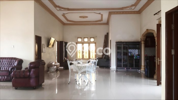 Siap Huni Rumah Mewah 4 Kamar di Medan Timur Dekat ke Mana Saja Siap Huni Rumah Mewah 4 Kamar di Medan Timur Dekat ke Mana Saja