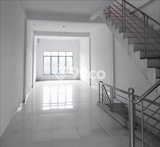 Untuk Dijual Ruko di Medan Timur Medan LT 128m2 / LB 384m2 Untuk Dijual Ruko di Medan Timur Medan LT 128m2 / LB 384m2