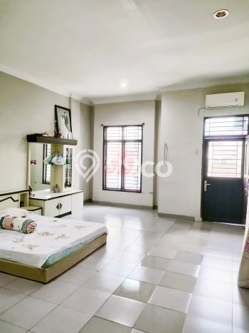Ruko Dijual di Medan Perjuangan LT 143m2, LB 360m2 Solusi Investasi Cerdas Ruko Dijual di Medan Perjuangan LT 143m2, LB 360m2 Solusi Investasi Cerdas