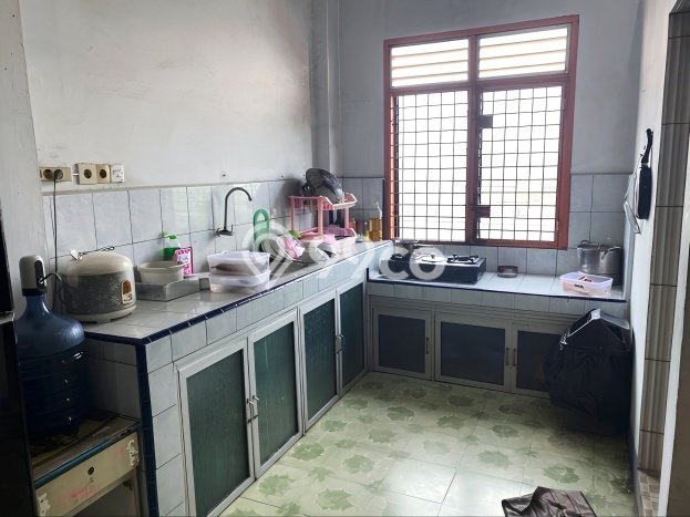 Jual Ruko di Medan Maimun, Luas 204m2m², Lokasi Strategis Jual Ruko di Medan Maimun, Luas 204m2m², Lokasi Strategis