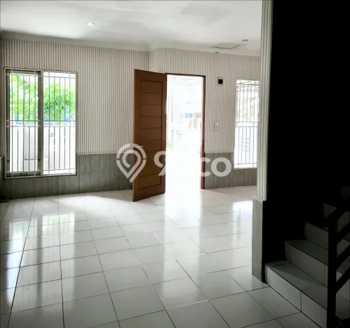For Sale Rumah 4 Kamar Lokasi Strategis Nyaman dan Strategis di Medan Johor For Sale Rumah 4 Kamar Lokasi Strategis Nyaman dan Strategis di Medan Johor