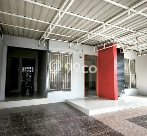 For Sale Rumah 4 Kamar Lokasi Strategis Nyaman dan Strategis di Medan Johor For Sale Rumah 4 Kamar Lokasi Strategis Nyaman dan Strategis di Medan Johor