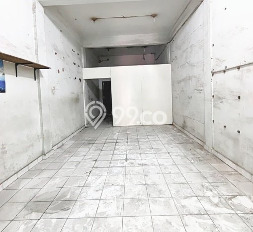 FOR SALE! Ruko di Medan Area Medan, LT 92m2, LB 200m2 FOR SALE! Ruko di Medan Area Medan, LT 92m2, LB 200m2