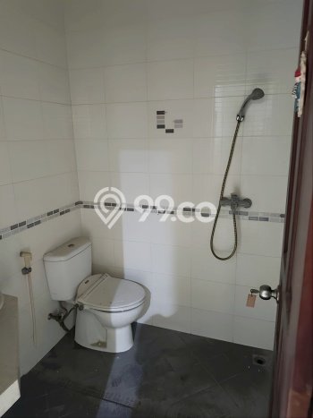 HOT DEAL! Dijual Rumah Berkualitas di Percut Sei Tuan, Deli Serdang, Luas Tanah 250m² LB 400m² HOT DEAL! Dijual Rumah Berkualitas di Percut Sei Tuan, Deli Serdang, Luas Tanah 250m² LB 400m²