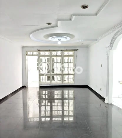 Lokasi strategis! Rumah siap pakai dikontrakkan di Medan Sunggal LB 130m2 Lokasi strategis! Rumah siap pakai dikontrakkan di Medan Sunggal LB 130m2