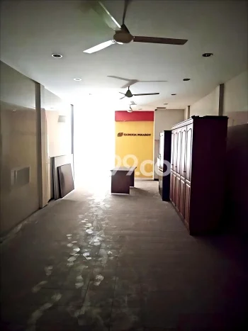 LOKASI PREMIUM! Ruko Kawasan Medan Maimun, Luas 200m2m², Pusat Bisnis LOKASI PREMIUM! Ruko Kawasan Medan Maimun, Luas 200m2m², Pusat Bisnis