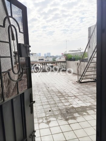 Ruko Kawasan Medan Area, Luas 216m2m², Area Komersial, Jalan Utama Ruko Kawasan Medan Area, Luas 216m2m², Area Komersial, Jalan Utama