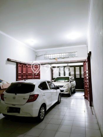 Ruko Dijual di Medan Perjuangan LT 143m2, LB 360m2 Solusi Investasi Cerdas Ruko Dijual di Medan Perjuangan LT 143m2, LB 360m2 Solusi Investasi Cerdas