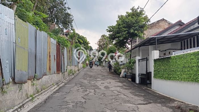 AREA PROSPEKTIF! Tanah di Cigadung, Luas 238m², Akses Transportasi AREA PROSPEKTIF! Tanah di Cigadung, Luas 238m², Akses Transportasi