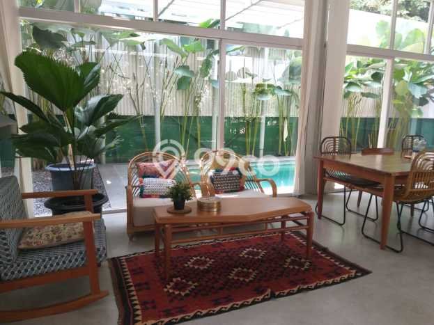 Rumah Asri di Cigadung, 4 KM, Luas 350m² Bangunan 329m² Rumah Asri di Cigadung, 4 KM, Luas 350m² Bangunan 329m²