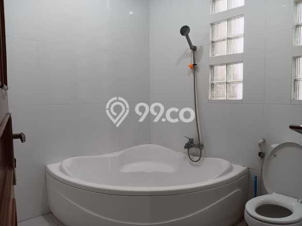 Disewakan Rumah Harga Terjangkau di Geger Kalong Bandung dengan 5 KT Disewakan Rumah Harga Terjangkau di Geger Kalong Bandung dengan 5 KT