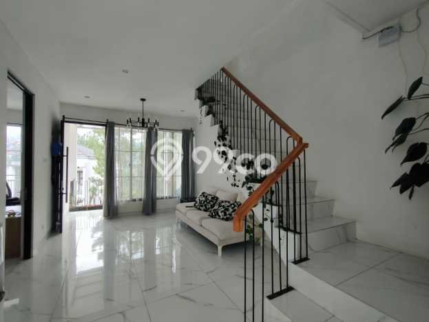 Rumah Luxury Modern Tanpa Renovasi di Resor Dago Pakar Bandung Rumah Luxury Modern Tanpa Renovasi di Resor Dago Pakar Bandung