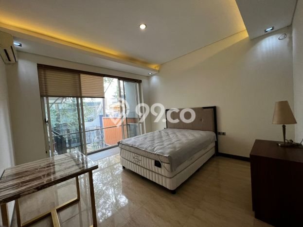 PENAWARAN EKSKLUSIF! Rumah kawasan Dago, 4 KT, Lingkungan Elite, Luas 260m² Bangunan 244m² PENAWARAN EKSKLUSIF! Rumah kawasan Dago, 4 KT, Lingkungan Elite, Luas 260m² Bangunan 244m²