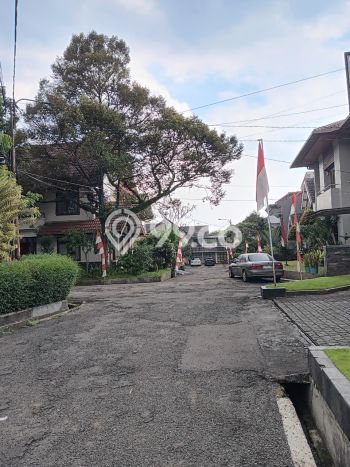 Jarang Ada! Rumah Kontrakan 5 Kamar Bagus Siap Huni Tubagus Ismail Jarang Ada! Rumah Kontrakan 5 Kamar Bagus Siap Huni Tubagus Ismail