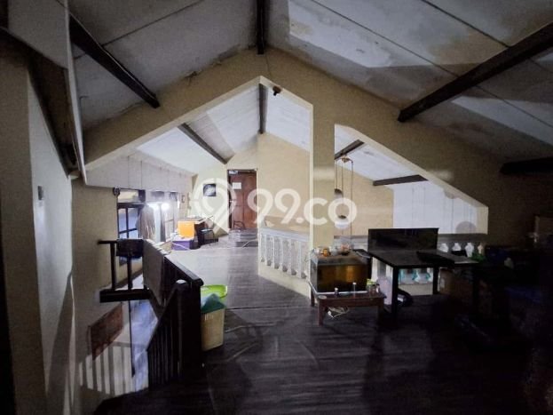 Investasi Menjanjikan 7 Kamar Tidur Lokasi Strategis di Jantung Kota Pasteur, Bandung Investasi Menjanjikan 7 Kamar Tidur Lokasi Strategis di Jantung Kota Pasteur, Bandung