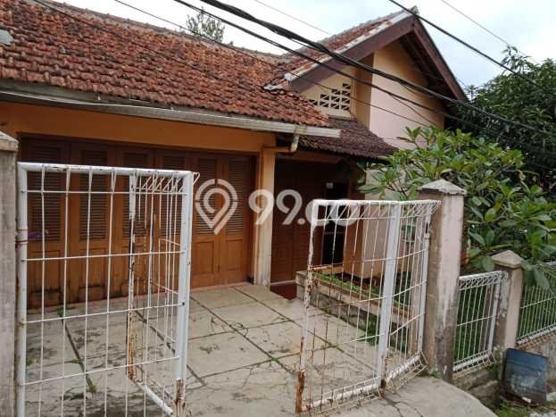 HOT LISTING! Rumah Untuk Investasi di , Luas 198m2m² Bangunan 100m2m² HOT LISTING! Rumah Untuk Investasi di , Luas 198m2m² Bangunan 100m2m²