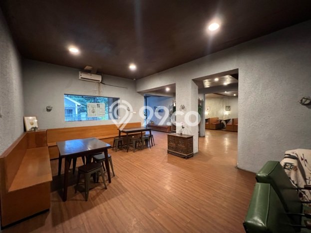 Komersial Area Komersial Kawasan Bandung Kota, Luas 330m², Sentra Perdagangan Komersial Area Komersial Kawasan Bandung Kota, Luas 330m², Sentra Perdagangan