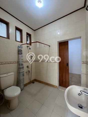 Rumah di Dago, Ready, 3 KM, Dekat Dago, Bandung, Bandung, Luas 600m² LB 400m² Rumah di Dago, Ready, 3 KM, Dekat Dago, Bandung, Bandung, Luas 600m² LB 400m²