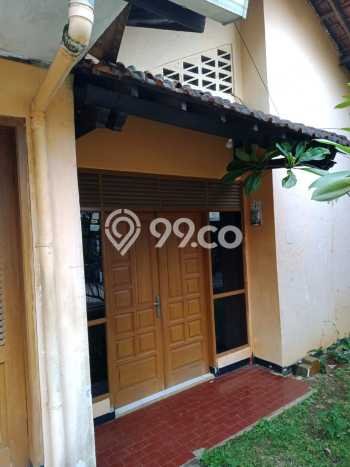 HOT LISTING! Rumah Untuk Investasi di , Luas 198m2m² Bangunan 100m2m² HOT LISTING! Rumah Untuk Investasi di , Luas 198m2m² Bangunan 100m2m²