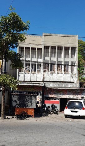 Komersial Dijual di Taman Sidoarjo dengan Luas Bangunan 500m2 Komersial Dijual di Taman Sidoarjo dengan Luas Bangunan 500m2