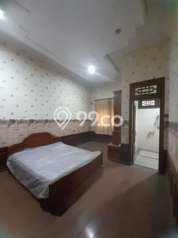 Ready to Use! Premium House LT 384m2 Desain Modern di Kutisari Ready to Use! Premium House LT 384m2 Desain Modern di Kutisari