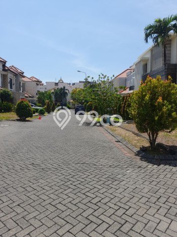Dijual Rumah Mewah Exclusive di Dukuh Pakis, Surabaya Dijual Rumah Mewah Exclusive di Dukuh Pakis, Surabaya