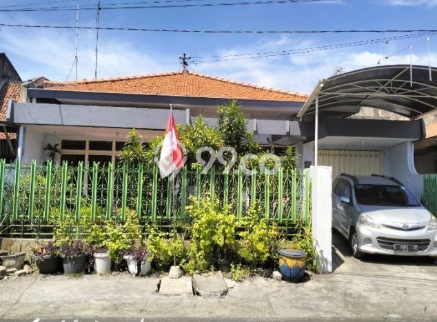 Siap Huni Hunian Elit 5 Kamar di Tegalsari Dekat ke Mana Pun Siap Huni Hunian Elit 5 Kamar di Tegalsari Dekat ke Mana Pun