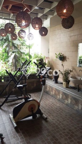Dijual Rumah Premium dengan Fasilitas Sekitar Komplit di Gayungan, Surabaya Dijual Rumah Premium dengan Fasilitas Sekitar Komplit di Gayungan, Surabaya