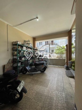 Dijual Kost Strategis di Bulak, Surabaya 14 KT, 4 KM, Luas Bangunan 350m2 Dijual Kost Strategis di Bulak, Surabaya 14 KT, 4 KM, Luas Bangunan 350m2