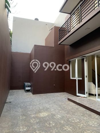 Ready to Use! Luxury House LT 255m2 Desain Modern di Bintaro Ready to Use! Luxury House LT 255m2 Desain Modern di Bintaro