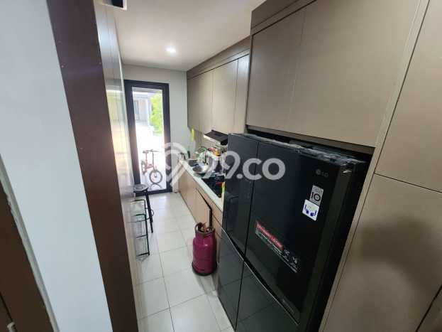 Rumah Elit Modern Tanpa Renovasi di Bintaro Tangerang Selatan Rumah Elit Modern Tanpa Renovasi di Bintaro Tangerang Selatan