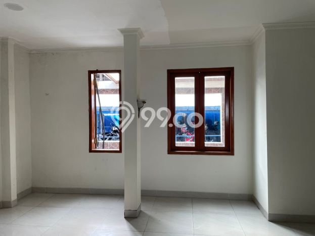 Rumah Elit Modern Tanpa Renovasi di Pegangsaan Jakarta Utara Rumah Elit Modern Tanpa Renovasi di Pegangsaan Jakarta Utara