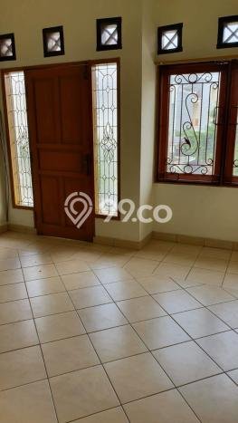 Disewakan Segera Rumah Kondisi Baik di Area Kelapa Gading, Jakarta Utara Disewakan Segera Rumah Kondisi Baik di Area Kelapa Gading, Jakarta Utara