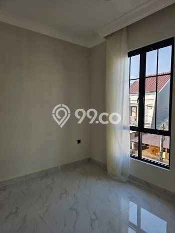 Rumah Mewah Dijual LT 102m2 di Kelapa Gading, Jakarta Utara Rumah Mewah Dijual LT 102m2 di Kelapa Gading, Jakarta Utara