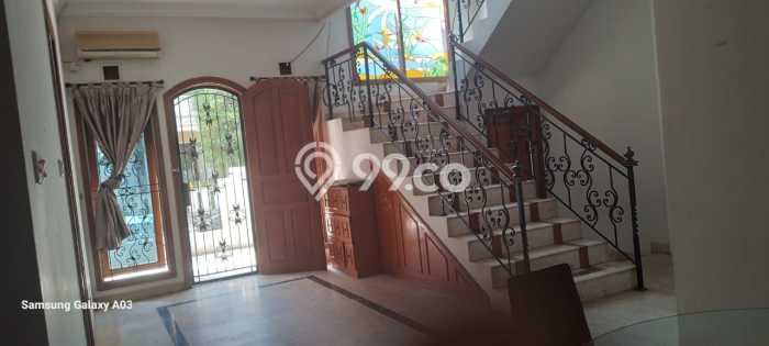Ready to Use! Luxury House LT 201m2 Desain Elegan di Sunter Ready to Use! Luxury House LT 201m2 Desain Elegan di Sunter