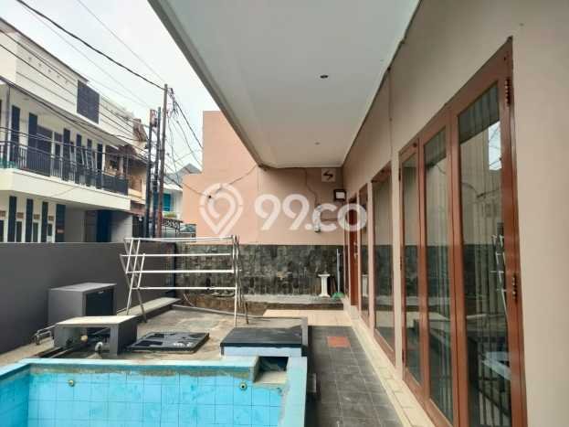 Rumah Cantik Siap Huni Di Kelapa Gading Luas 300m2 Aman Rumah Cantik Siap Huni Di Kelapa Gading Luas 300m2 Aman