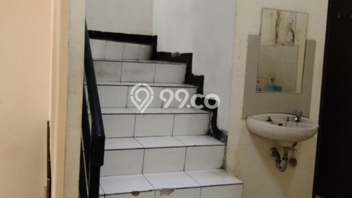Ruko Disewakan di Area Ramai Kebayoran Lama, Jakarta Selatan Ruko Disewakan di Area Ramai Kebayoran Lama, Jakarta Selatan