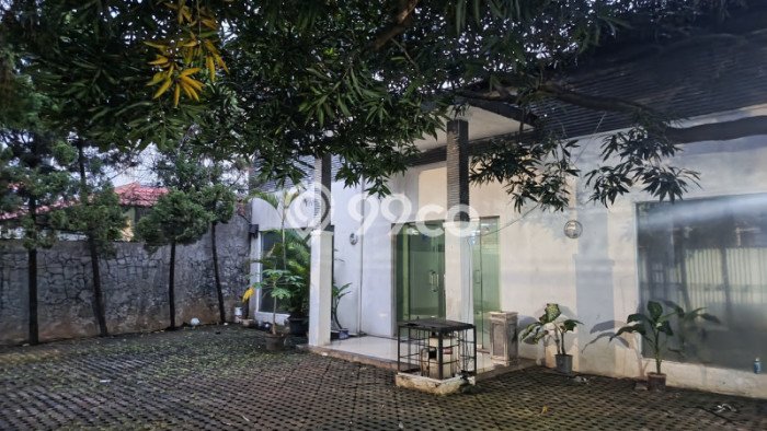 Ruko Usaha Dijual di Mampang Prapatan Jakarta Selatan LT 332m2 & LB 230m2 Ruko Usaha Dijual di Mampang Prapatan Jakarta Selatan LT 332m2 & LB 230m2