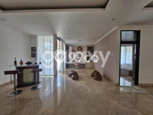 For Sale! Premium House LT 300m2 Desain Elegan di Kedoya Baru For Sale! Premium House LT 300m2 Desain Elegan di Kedoya Baru