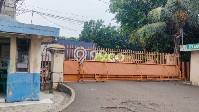 FOR SALE! Gudang di Cakung Jakarta Timur, LT 6300m2, LB 0m2 FOR SALE! Gudang di Cakung Jakarta Timur, LT 6300m2, LB 0m2