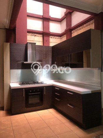 Rumah Mewah Siap Huni LT 389m2 di Kembangan, Jakarta Barat Rumah Mewah Siap Huni LT 389m2 di Kembangan, Jakarta Barat