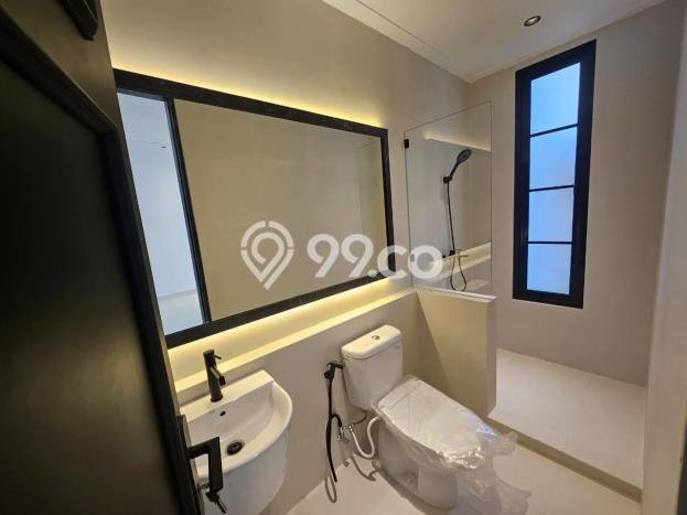 For Sale! Premium House LT 152m2 Desain Modern di Gununganyar For Sale! Premium House LT 152m2 Desain Modern di Gununganyar