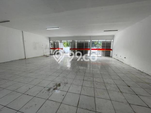 Unit Komersial Disewakan di Surabaya Kawasan Strategis Harga Kompetitif Unit Komersial Disewakan di Surabaya Kawasan Strategis Harga Kompetitif