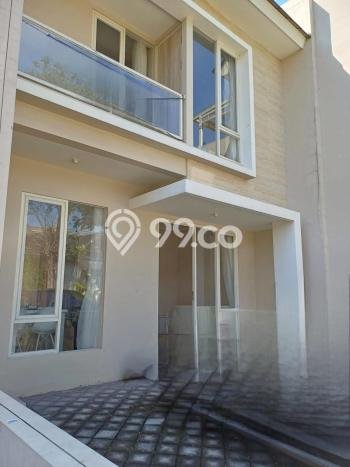 Rumah Strategis Modern Lb 140m2 di Waru, Sidoarjo Rumah Strategis Modern Lb 140m2 di Waru, Sidoarjo