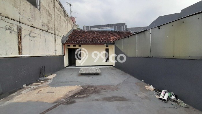 Ruko Disewa di Lengkong, Bandung, LT 180m2 / LB 350m2 Ruko Disewa di Lengkong, Bandung, LT 180m2 / LB 350m2