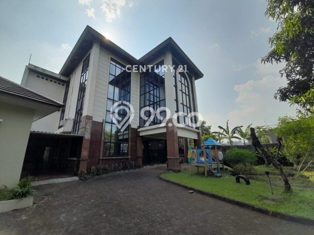 Hunian Super Elit dengan Akses Paling Strategis di Setra Duta, Bandung Hunian Super Elit dengan Akses Paling Strategis di Setra Duta, Bandung