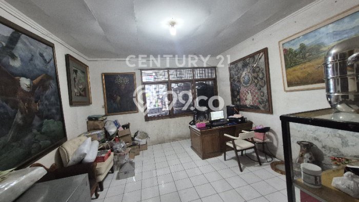 Unit Gudang Dijual di Bandung LT 975m2 & LB 1400m2 Unit Gudang Dijual di Bandung LT 975m2 & LB 1400m2